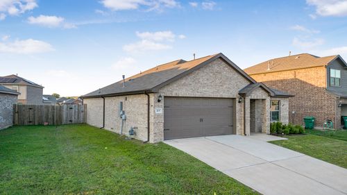 415 Micah Ln, Ferris, TX, 75125-1234 | Card Image