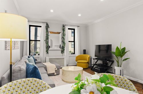 2c-7101 Shore Road, New York, NY, 11209 | Card Image