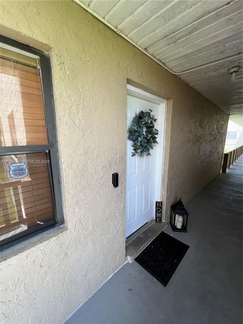 202-10370 Sw 220th St, Cutler Bay, FL, 33190-1132 | Card Image