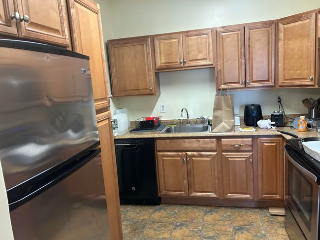 55 Prospect St, Home with 0 bedrooms, 4 bathrooms and null parking in Rutland VT | Image 25