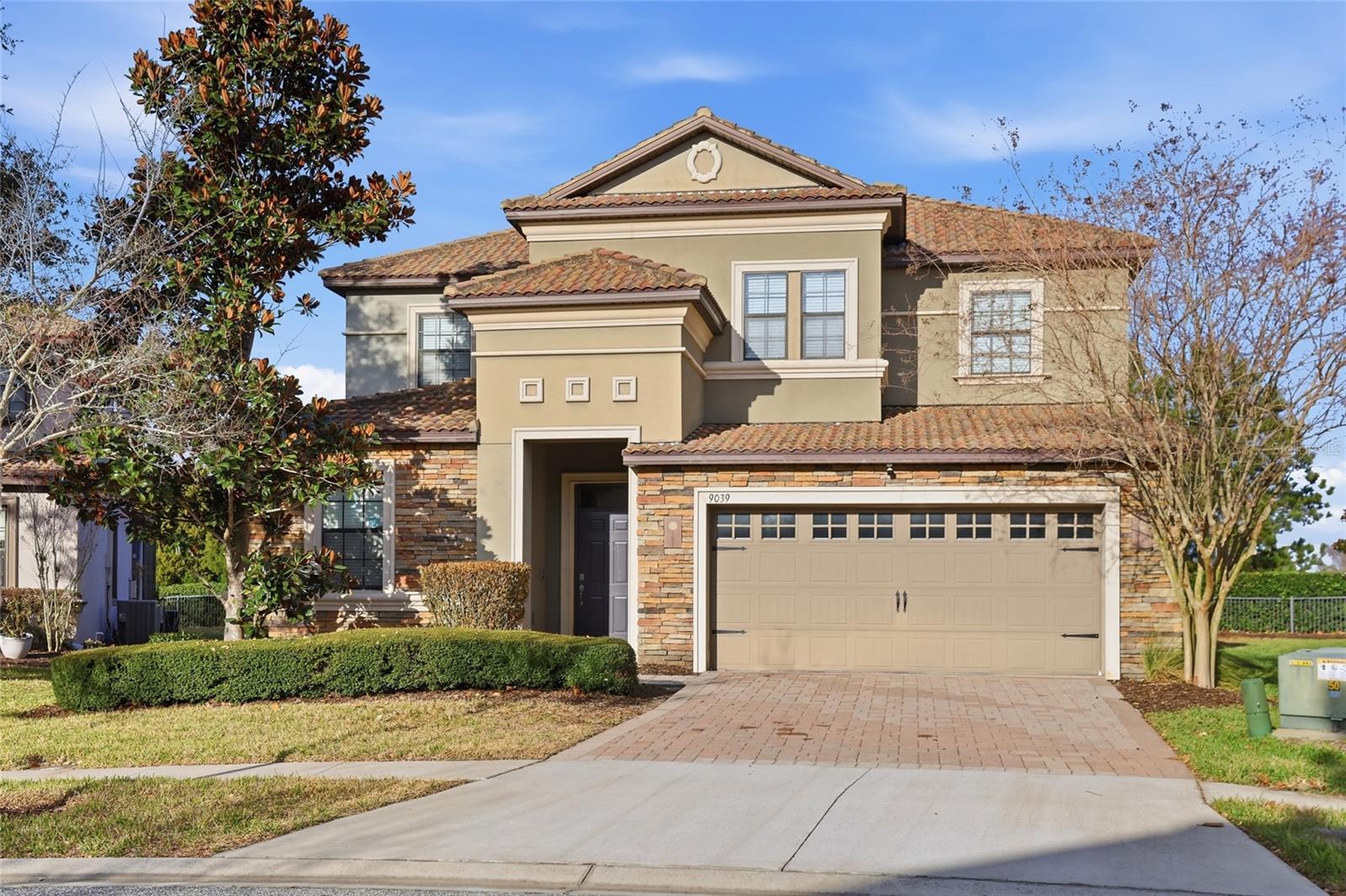 Residential Lease in DAVENPORT