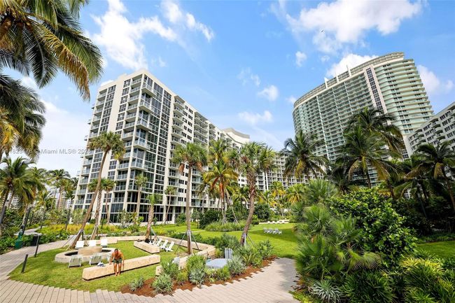APT-262 - 1500 Bay Rd, Condo with 2 bedrooms, 2 bathrooms and null parking in Miami Beach FL | Image 71