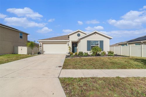 212 Pineywoods St, SAINT CLOUD, FL, 34772-7884 | Card Image