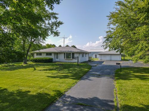 19600 W Peotone Rd, Wilmington, IL, 60481-8871 | Card Image