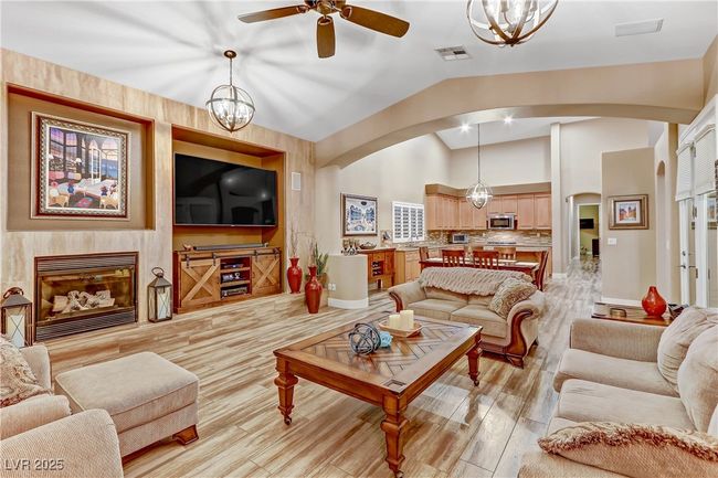 5434 Pendini Point Ct, House other with 3 bedrooms, 3 bathrooms and null parking in Las Vegas NV | Image 14