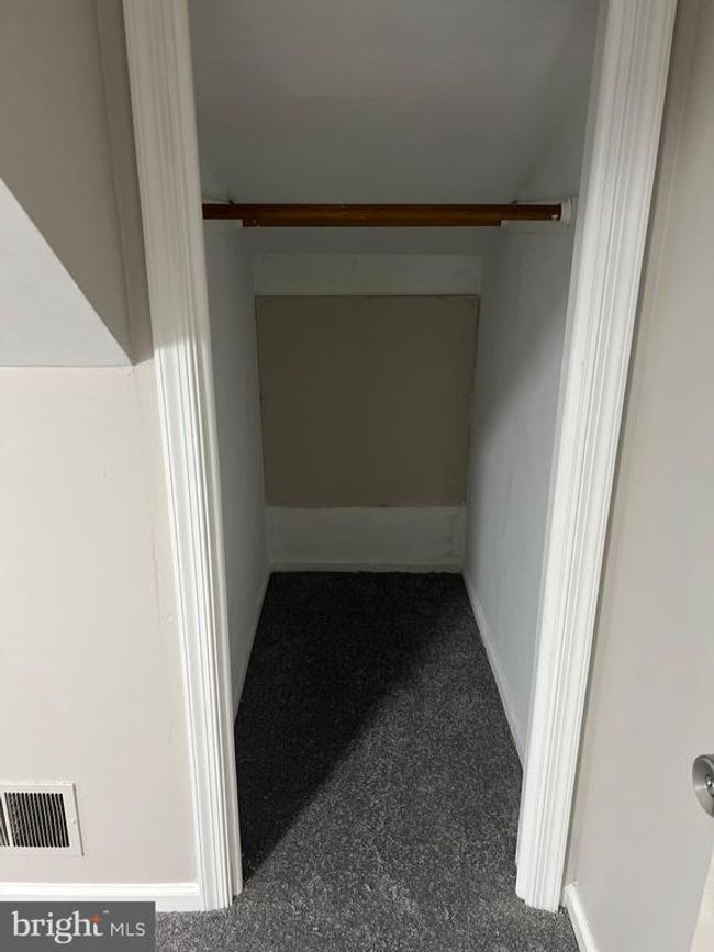 41 N Clinton Ave, House other with 3 bedrooms, 1 bathrooms and null parking in MAPLE SHADE NJ | Image 37