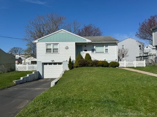 72 Ocean View St, New Haven, CT, 06512-4430 | Card Image