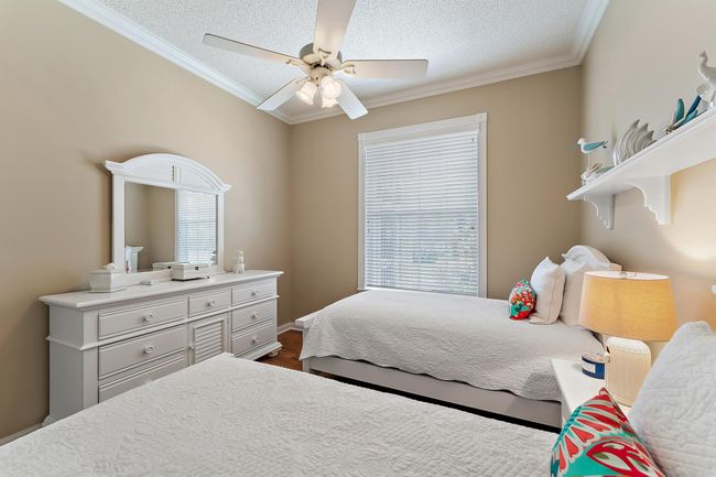 8485 Se Palm Hammock Ln, House other with 3 bedrooms, 3 bathrooms and null parking in Hobe Sound FL | Image 32