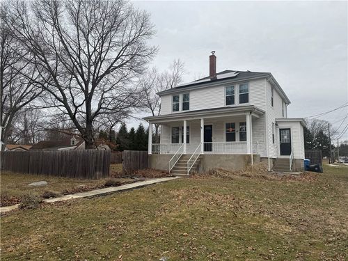 60 Highland Ave, Cumberland, RI, 02864-7106 | Card Image