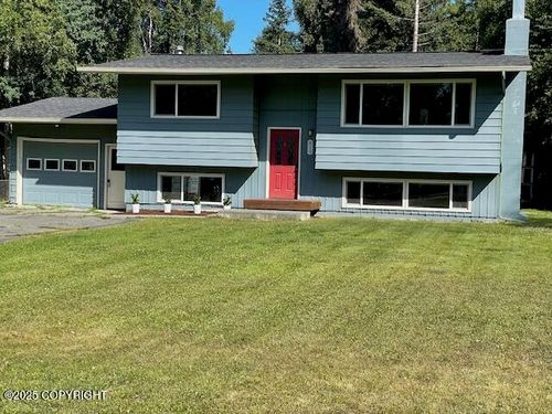 819 W 76th Ave, Anchorage, AK, 99518-2606 | Card Image