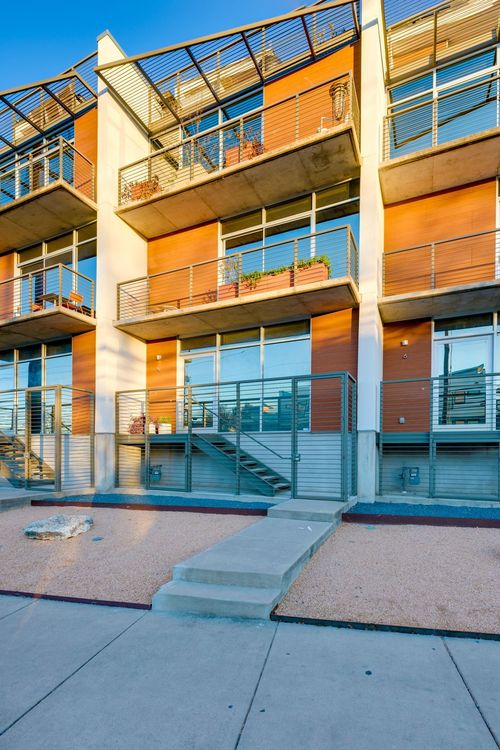 5-2301 S 5th St, Austin, TX, 78704-5187 | Card Image