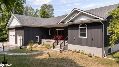 2326 Foxmead Rd, Coldwater, ON, L0K1E0 | Card Image