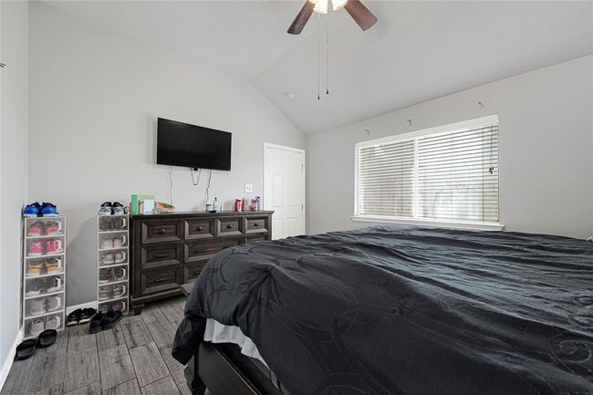 14147 Ballfour Park Ln, House other with 3 bedrooms, 2 bathrooms and null parking in Houston TX | Image 14