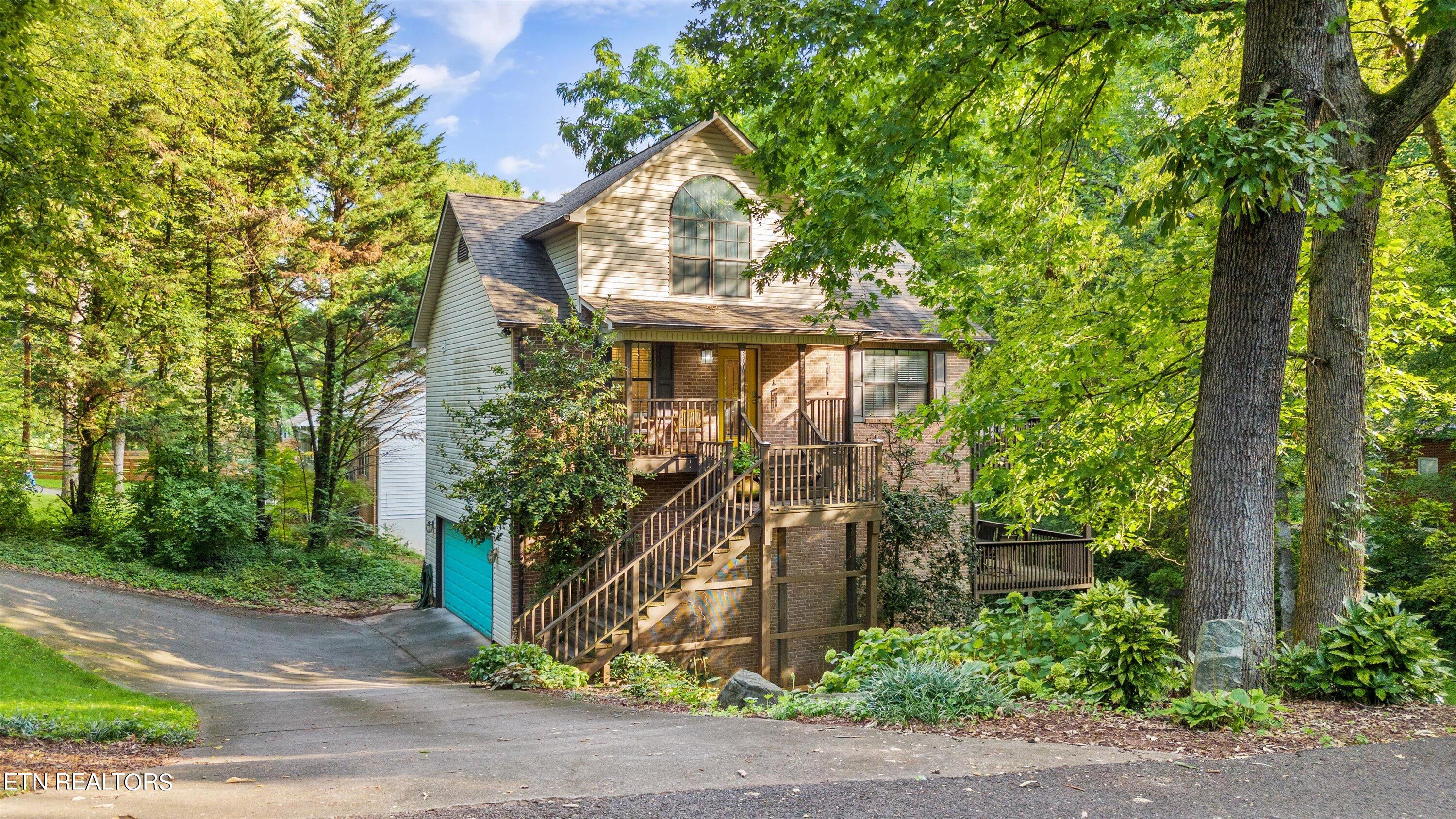 Fairfield Rd, Knoxville, TN 37919