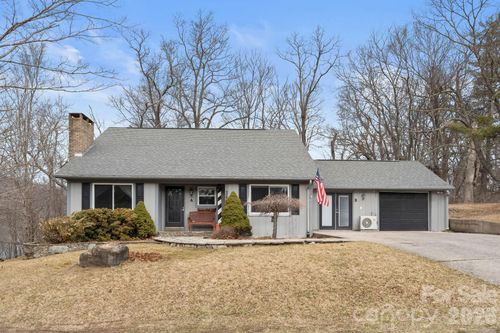 366 Dove Cir, Boone, NC, 28607-4318 | Card Image