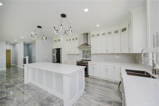 8613 Byers Rd, House other with 5 bedrooms, 3 bathrooms and null parking in Miamisburg OH | Image 11