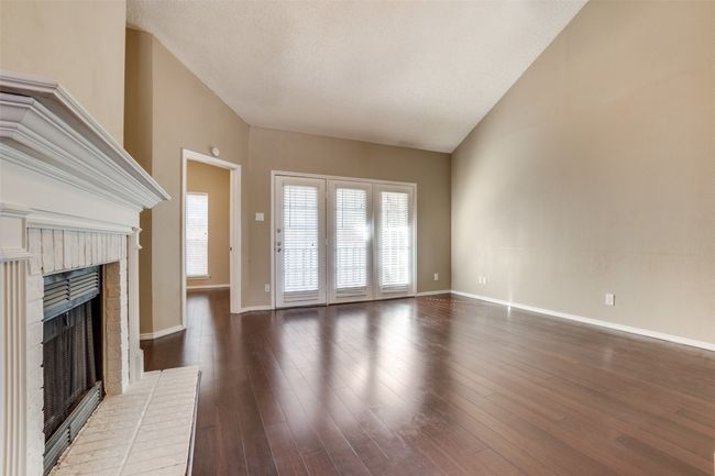 APT-8207 - 12660 Hillcrest Rd, Condo with 2 bedrooms, 2 bathrooms and null parking in Dallas TX | Image 4