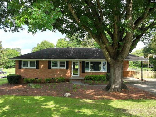 909 Eastmont Dr, Columbia, SC, 29209-5112 | Card Image