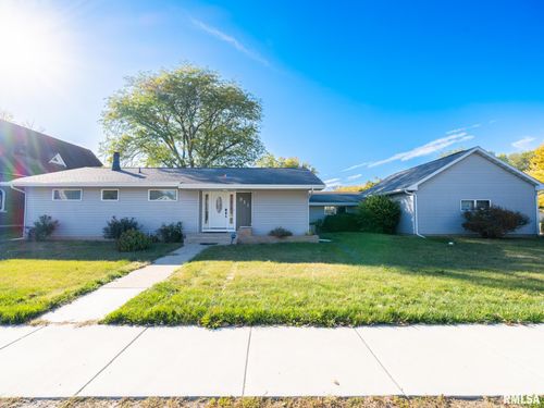 311 N 2nd St, Dunlap, IL, 61525-8002 | Card Image