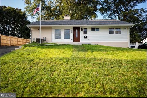 7308 Old Keene Mill Rd, SPRINGFIELD, VA, 22150-4225 | Card Image