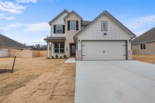 8008 Candy Ln, Waco, TX, 76708-4320 | Card Image