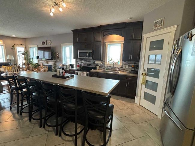 4708 42 Street, Home with 4 bedrooms, 3 bathrooms and 4 parking in Mayerthorpe AB | Image 11