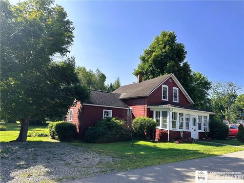 29 E Evans St, Mayville, NY, 14757-1124 | Card Image