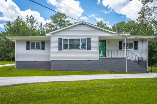 7422 Min Tom Dr, Chattanooga, TN, 37421-1813 | Card Image