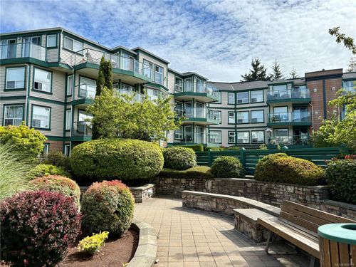 102-898 Vernon Ave, Saanich, BC, V8X2W6 | Card Image