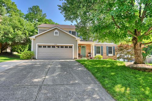 2064 Periwinkle Ct, Crescent Springs, KY, 41017-4433 | Card Image