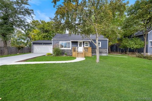 180 Summit Ave, Orchard Park, NY, 14127-1542 | Card Image