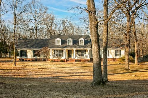 60 Edgewood Drive, Cabot, AR, 72023 | Card Image