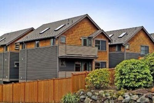 1410 N 55th St, Seattle, WA, 98103-5902 | Card Image