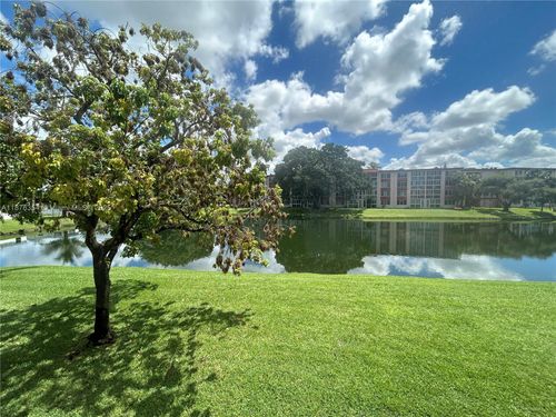 apt-202-1080 Del Lago Cir, Sunrise, FL, 33313-6805 | Card Image