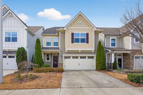 125 Begen St, Morrisville, NC, 27560-9768 | Card Image