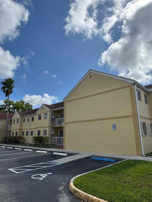 apt-208-13810 Sw 112th St, Miami, FL, 33186-3281 | Card Image