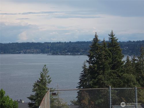 g101-1750 W Sunn Fjord Ln, Bremerton, WA, 98312-4794 | Card Image