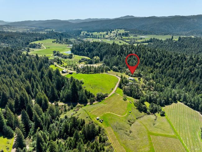 1550 Guntley Rd, House other with 3 bedrooms, 2 bathrooms and 4 parking in Philo CA | Image 4