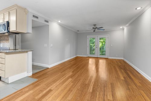 h2-601 Boyd Mill Ave, Franklin, TN, 37064-3135 | Card Image