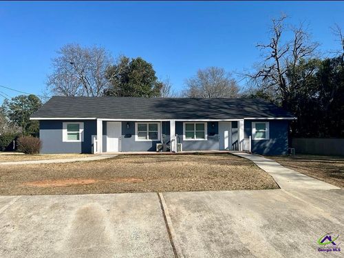 361-363 Woolfolk St, Macon, GA, 31217-3662 | Card Image