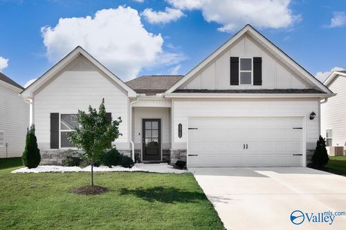 29760 Logan Oaks Dr Nw, Harvest, AL, 35749-5311 | Card Image