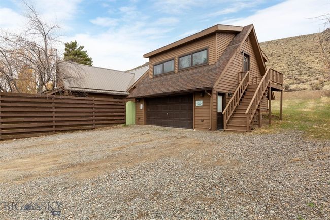 Garage converted to ADU - some storage in front part | Image 29