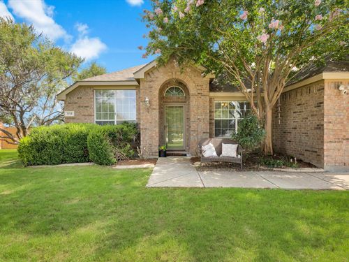 1113 Horn Toad Dr, Haslet, TX, 76052-2897 | Card Image