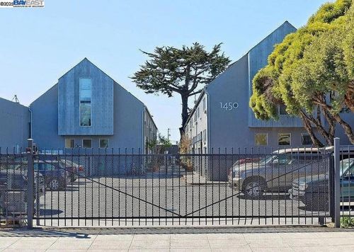 1450 4th St, Berkeley, CA, 94710-1328 | Card Image
