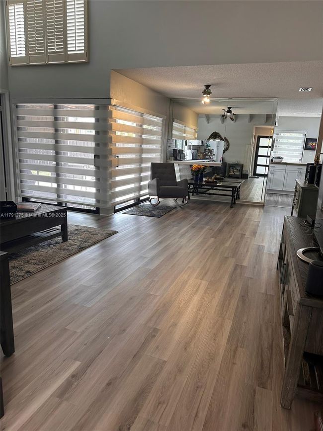 13686 Sw 116 Th Ln, House other with 3 bedrooms, 2 bathrooms and null parking in Miami FL | Image 11