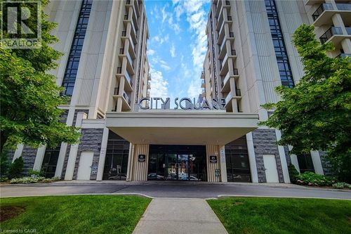 703-85 Robinson Street, Hamilton, ON, L8P0B9 | Card Image