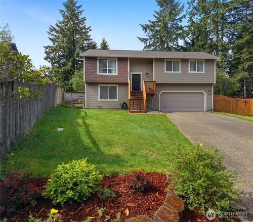 721 Sunset Ct, Shelton, WA, 98584-2701 | Card Image