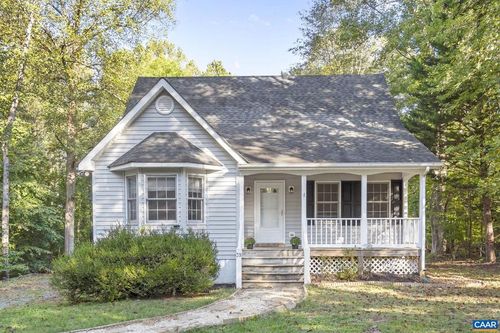 39 Overlook Cir, PALMYRA, VA, 22963-3345 | Card Image