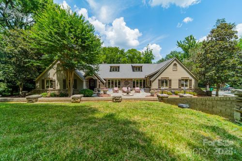 4531 Montibello Dr, Charlotte, NC, 28226-7422 | Card Image