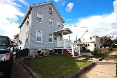 12 Albert Street, House other with 3 bedrooms, 2 bathrooms and null parking in South River NJ | Image 2